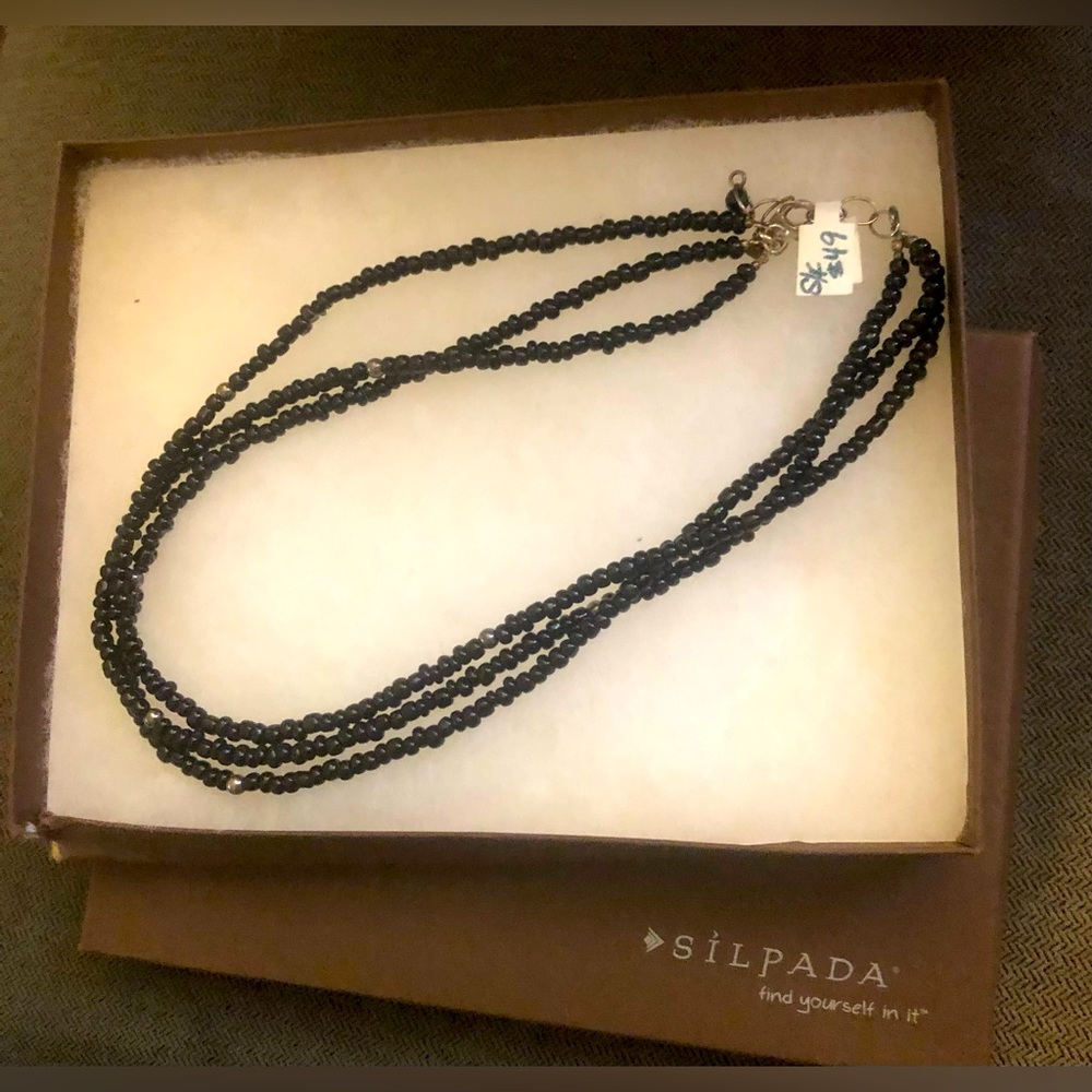 Silpada black and silver bead necklace